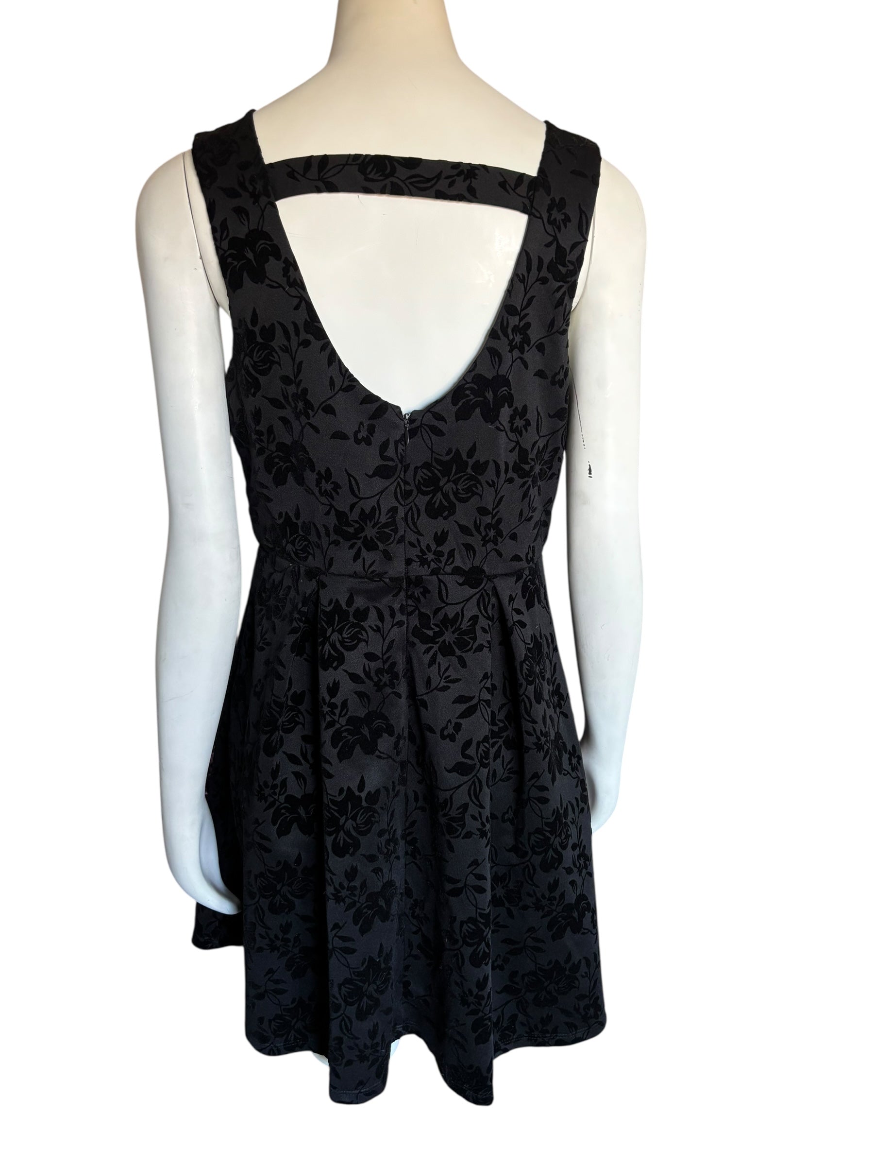 Sleeveless Fit and Flare Dress Floral Black Mini Party Cocktail Large