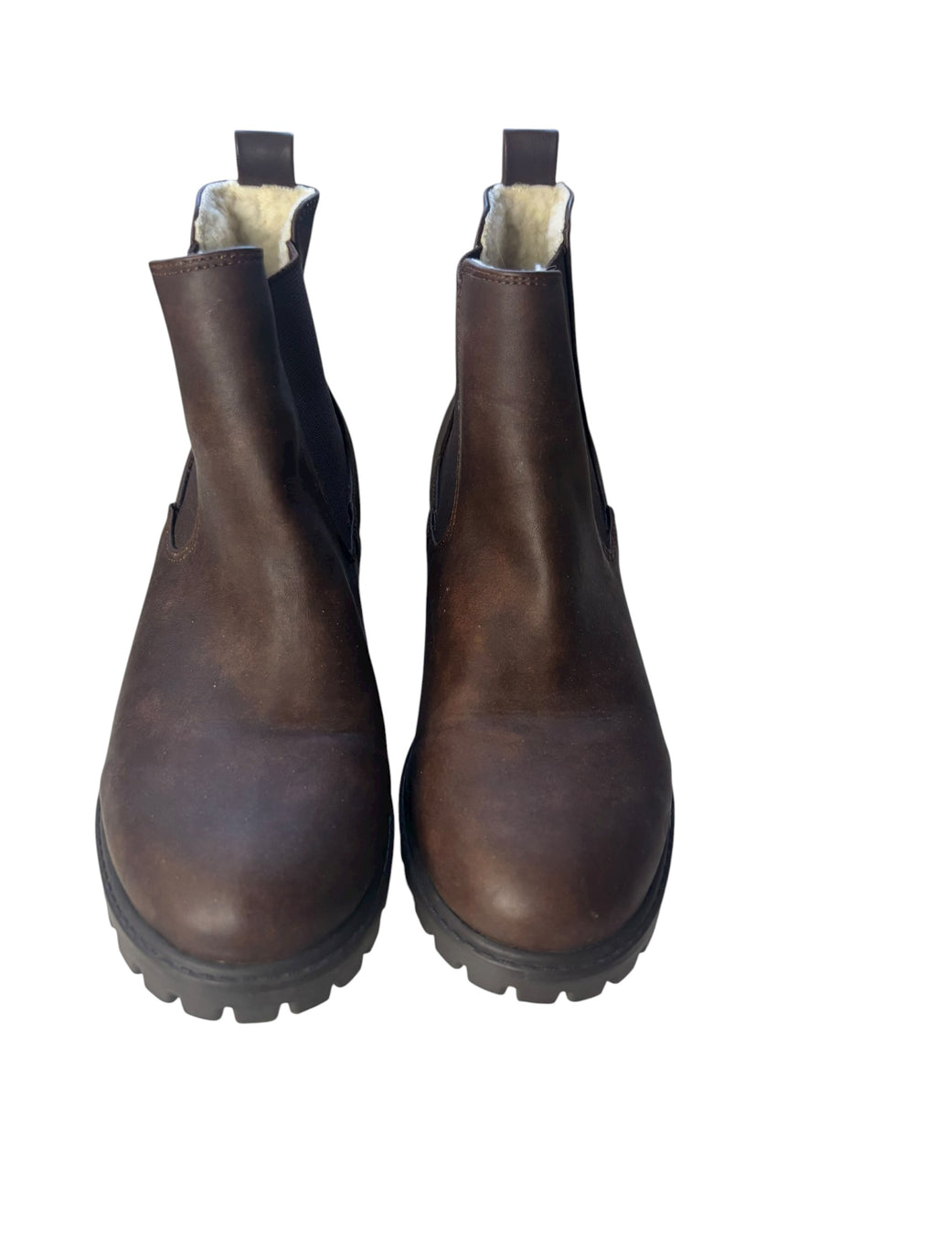 Brown Chelsea Ankle Boots  Lug Sole 1.5" Heel Pull On For Fall Weather Size 7.5