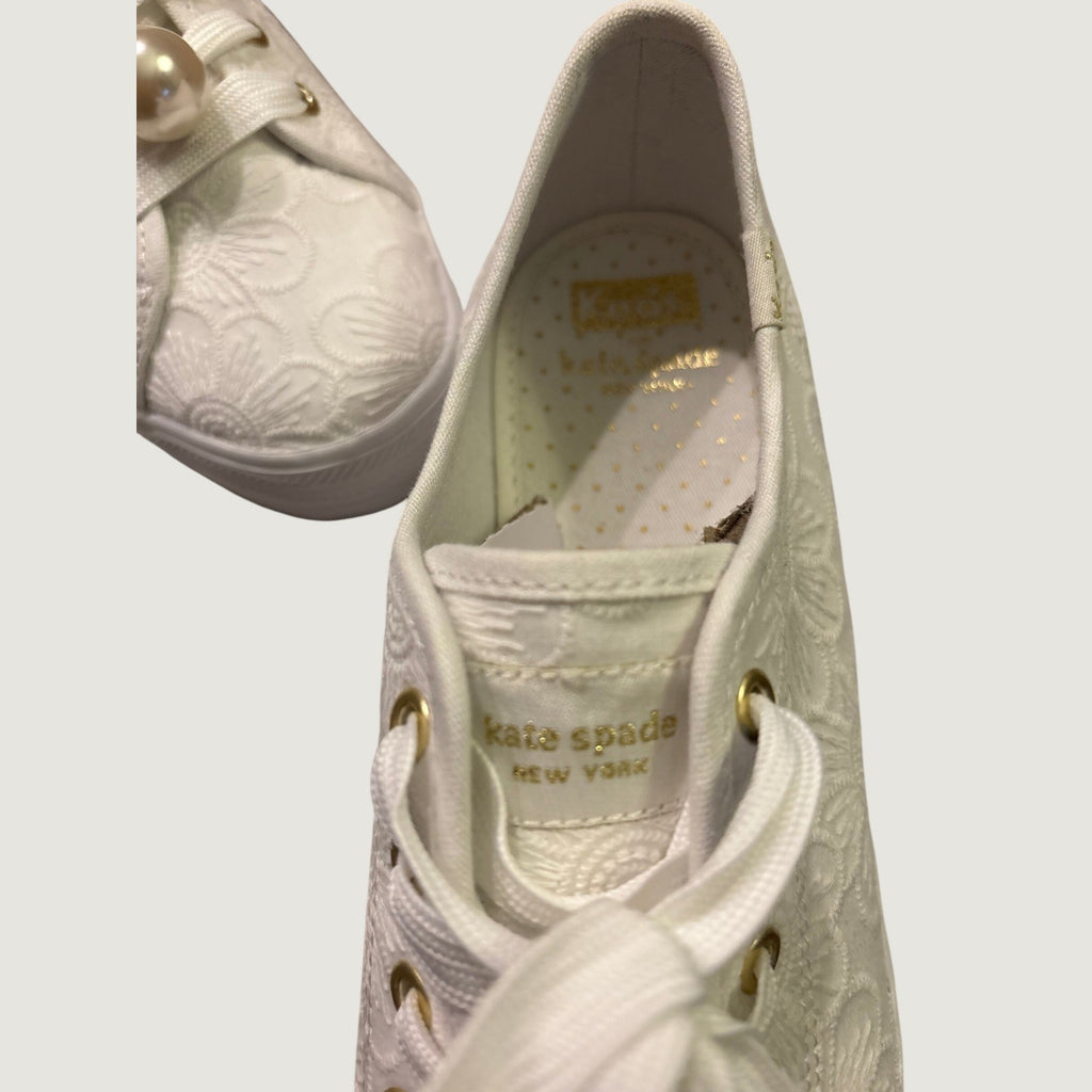 Keds Kate Spade Triple Kick White Floral Eyelet Pearl Sneakers WF66108 Size9.5