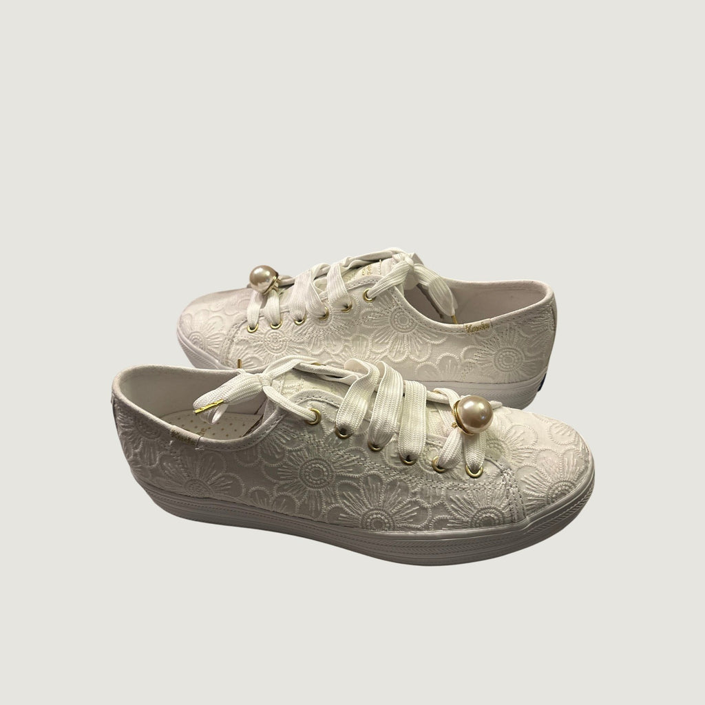 Keds Kate Spade Triple Kick White Floral Eyelet Pearl Sneakers WF66108 Size9.5