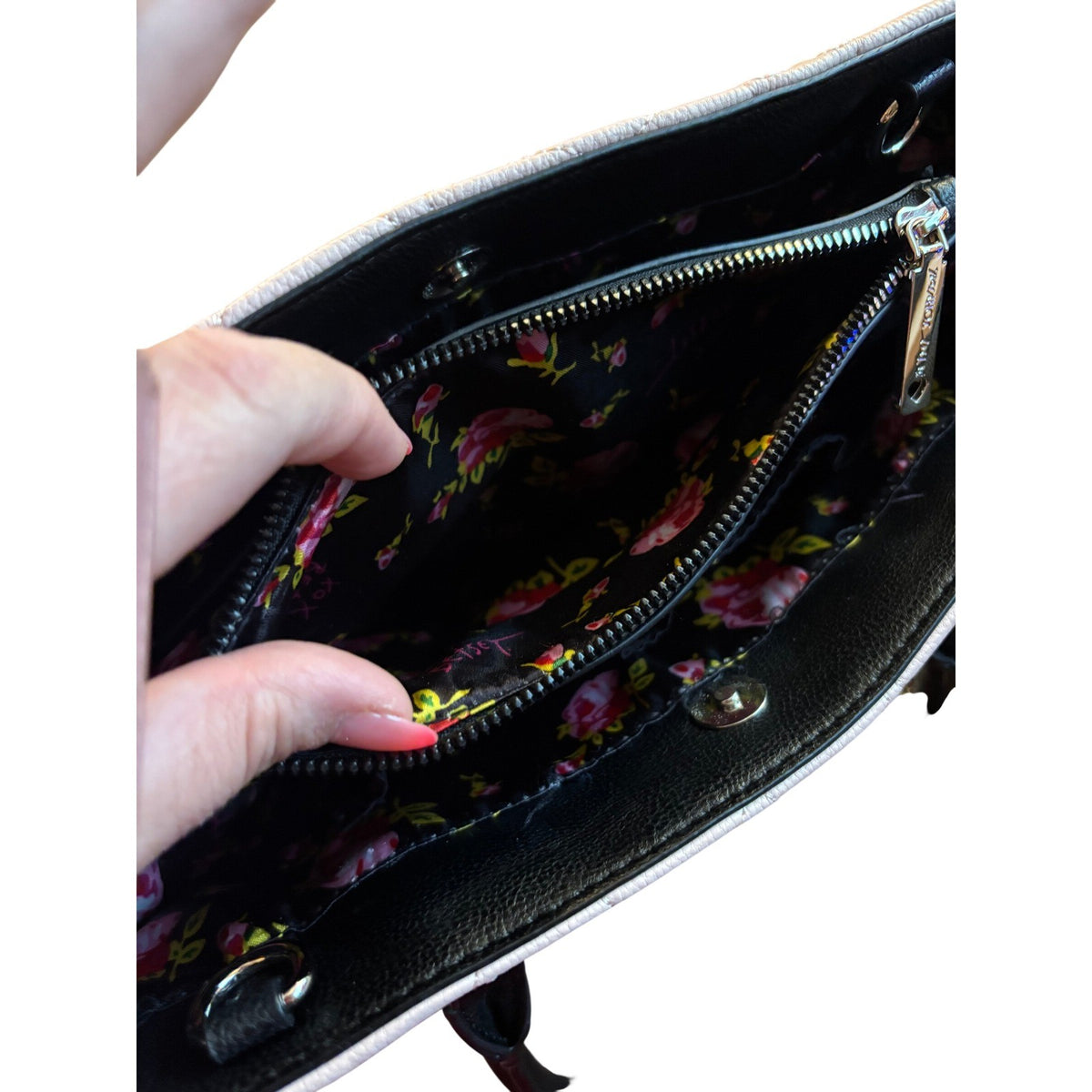 Betsey Johnson Quilted Heart Satchel Bag Pink Black Floral Lining Crossbody