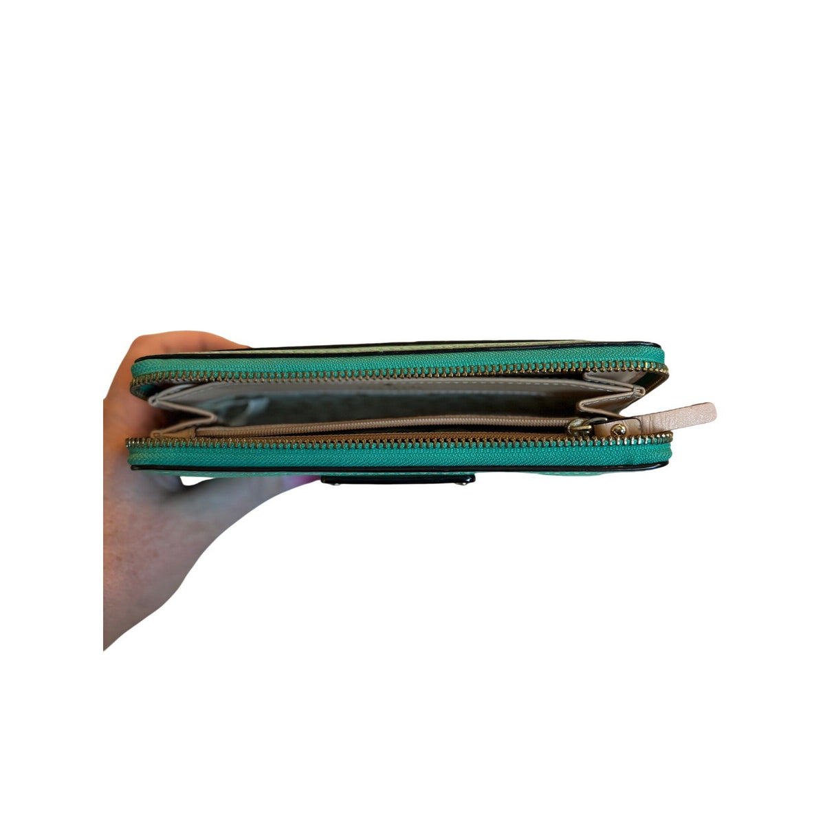 Kate Spade Mikas Pond Lacey Green Leather Zip Around Wallet WLRU1153