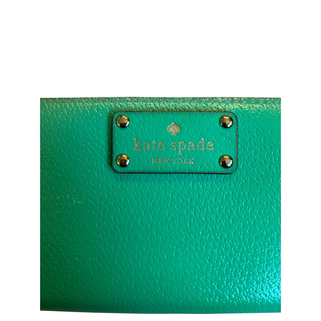 Kate Spade Mikas Pond Lacey Green Leather Zip Around Wallet WLRU1153