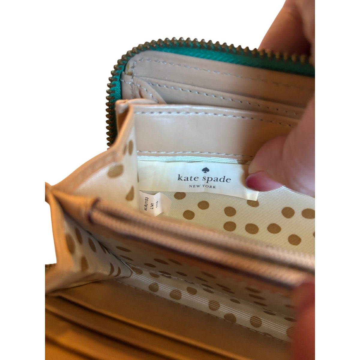 Kate Spade Mikas Pond Lacey Green Leather Zip Around Wallet WLRU1153